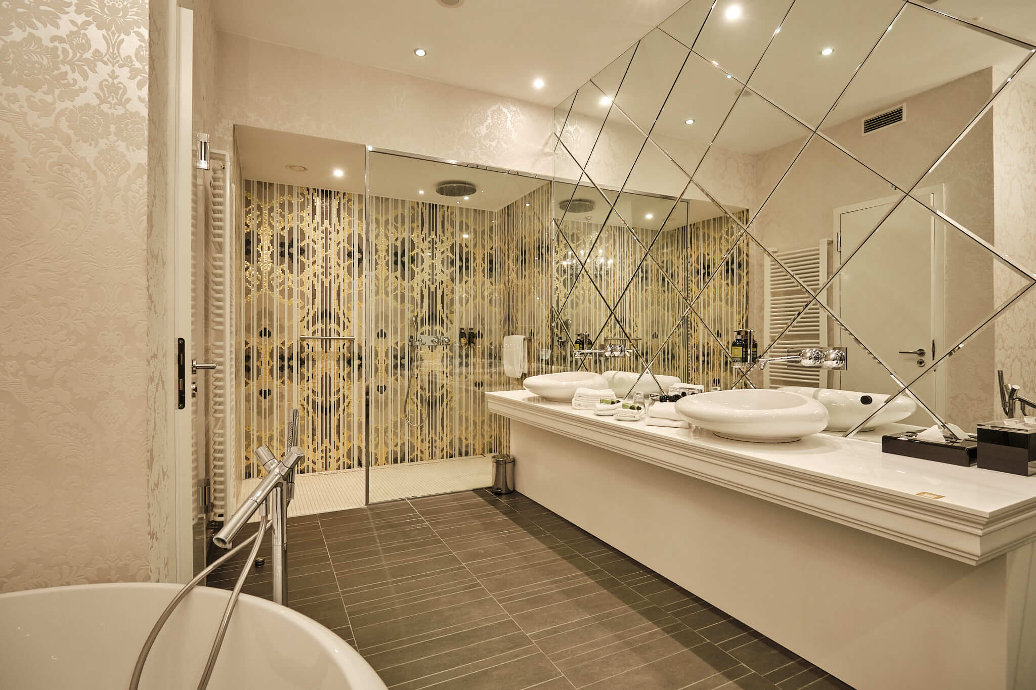 kameha hotel bonn princess suite badezimmer 