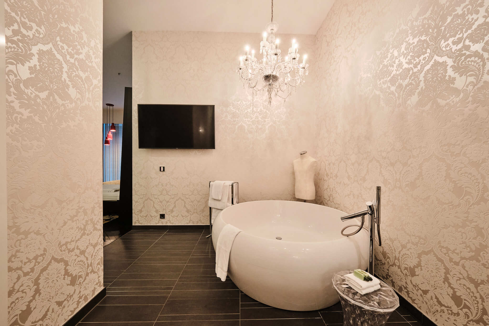 kameha hotel bonn queen suite badezimmer badewanne